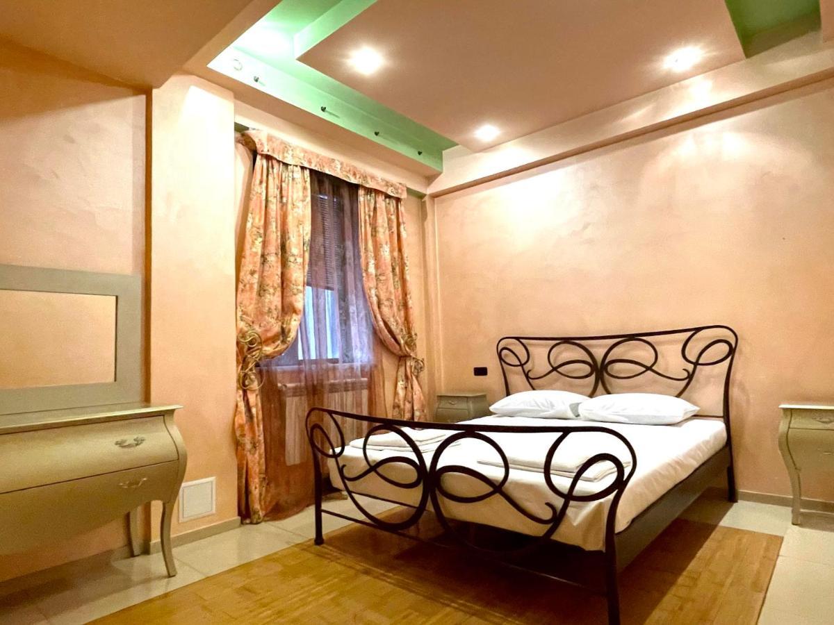 Apartments Emili Γιερεβάν Εξωτερικό φωτογραφία