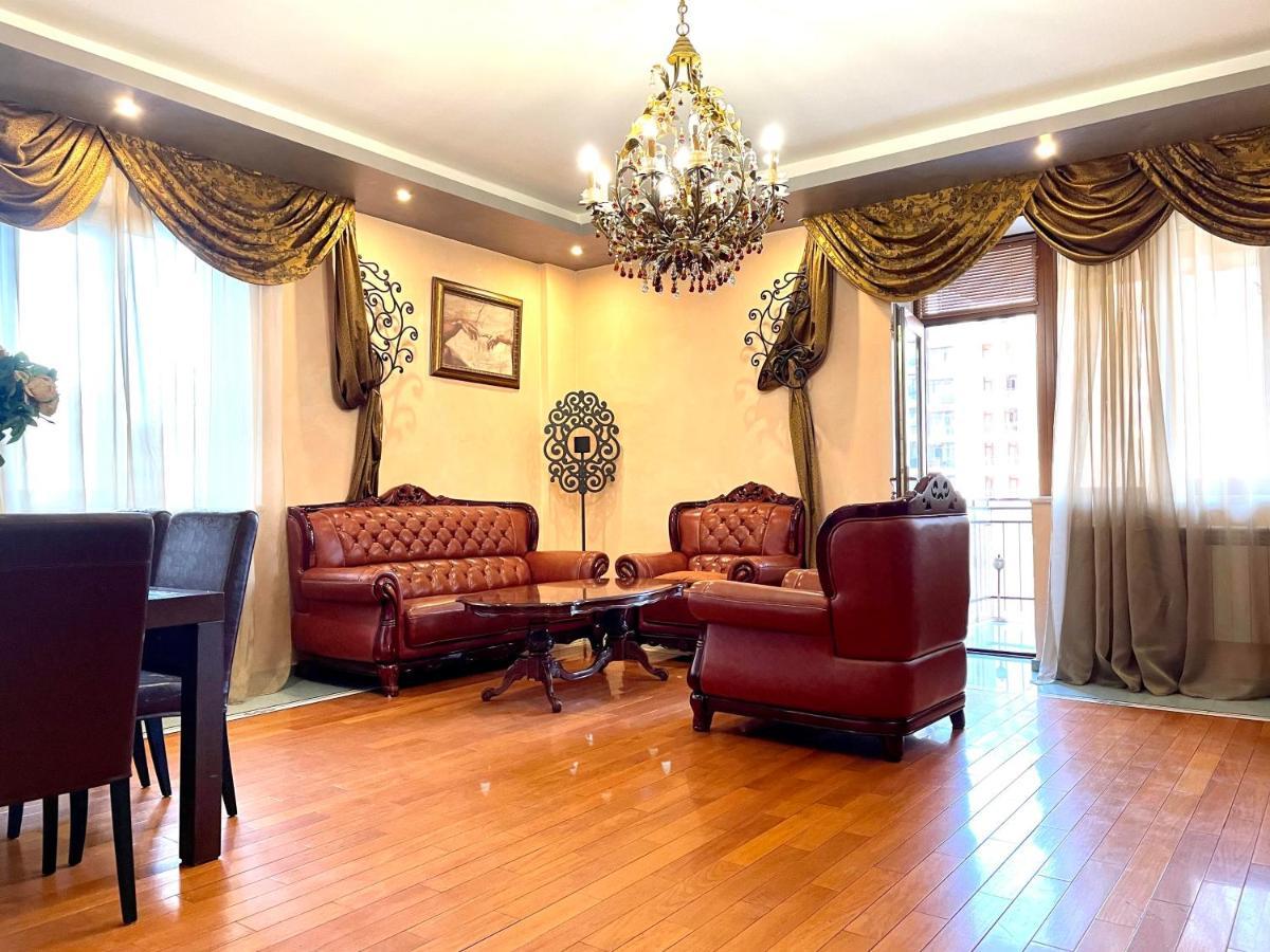 Apartments Emili Γιερεβάν Εξωτερικό φωτογραφία