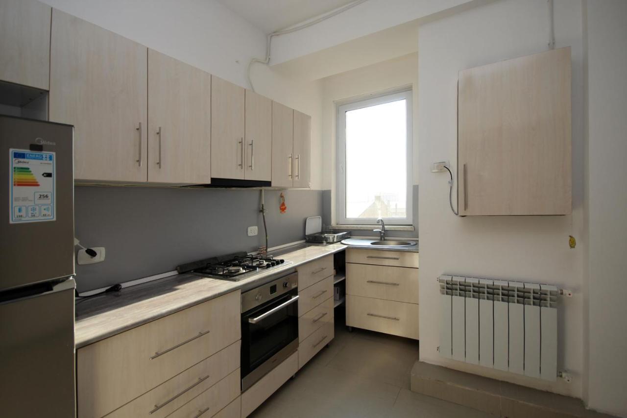 Apartments Emili Γιερεβάν Εξωτερικό φωτογραφία