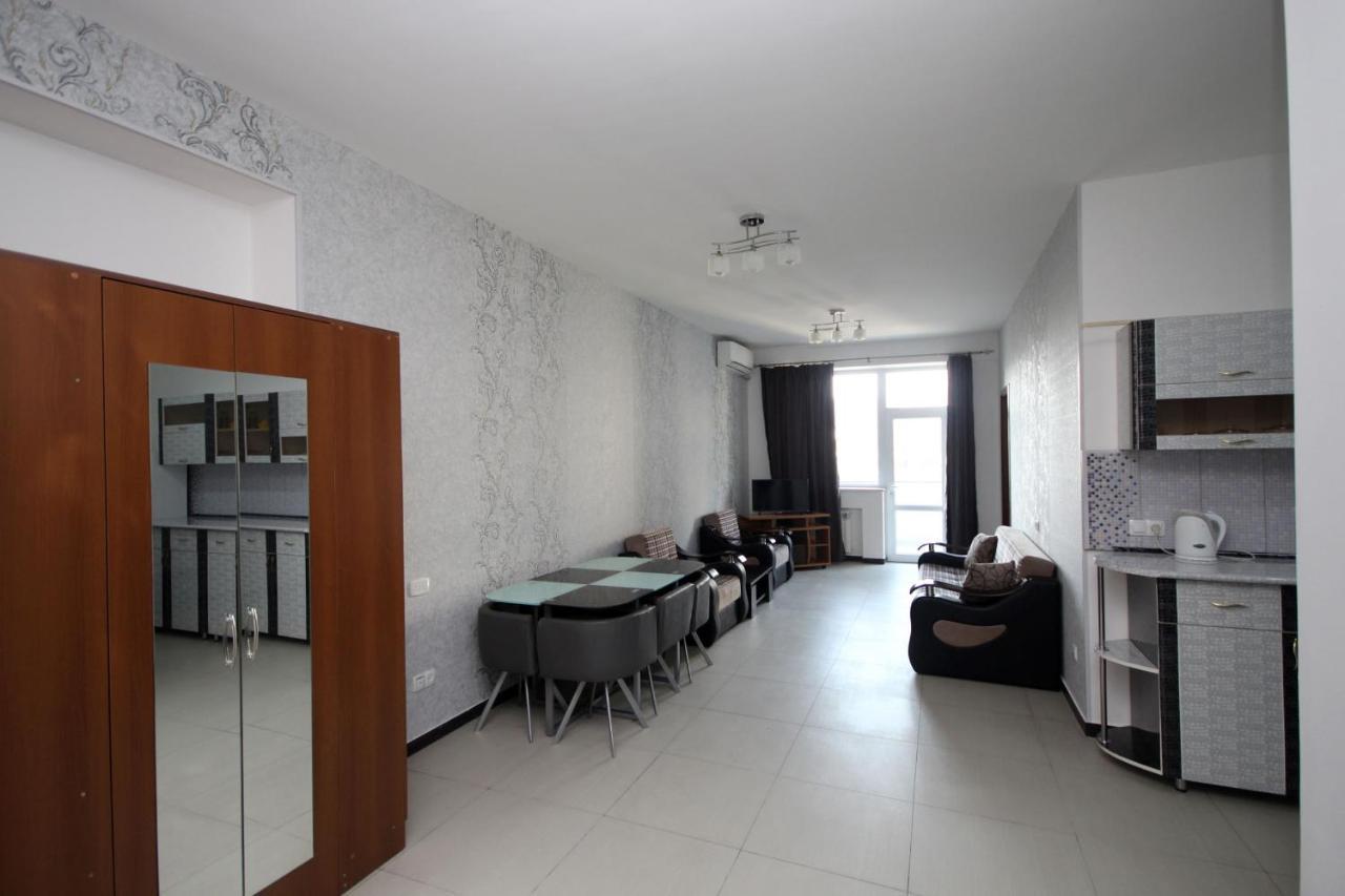 Apartments Emili Γιερεβάν Εξωτερικό φωτογραφία