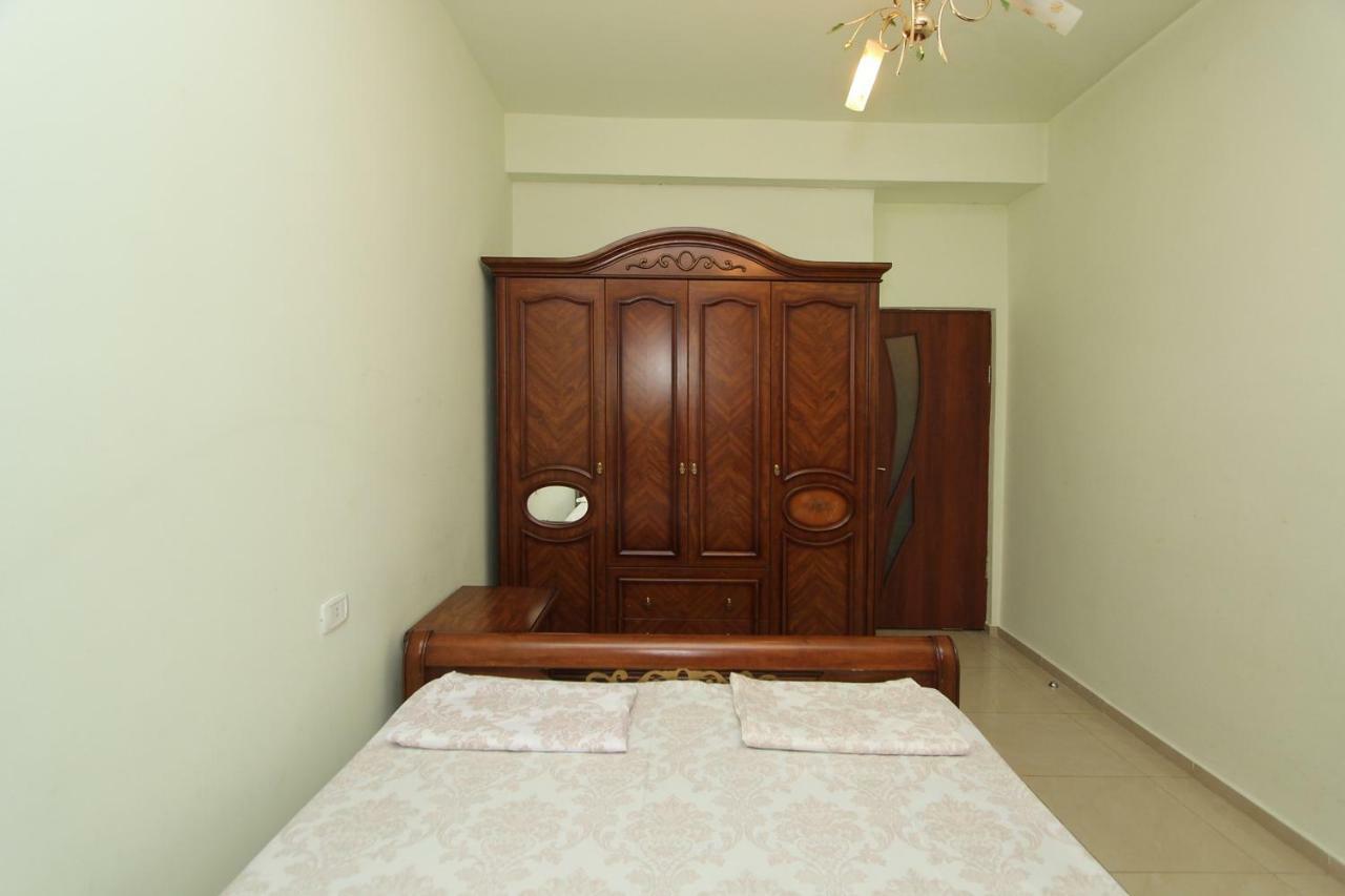 Apartments Emili Γιερεβάν Εξωτερικό φωτογραφία