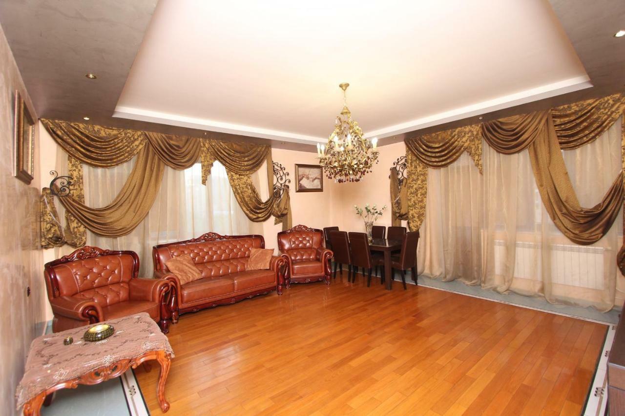 Apartments Emili Γιερεβάν Εξωτερικό φωτογραφία